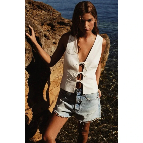 NWT Zara Tied Stretch Top Tie Front Sleeveless White Ecru - Picture 1 of 7